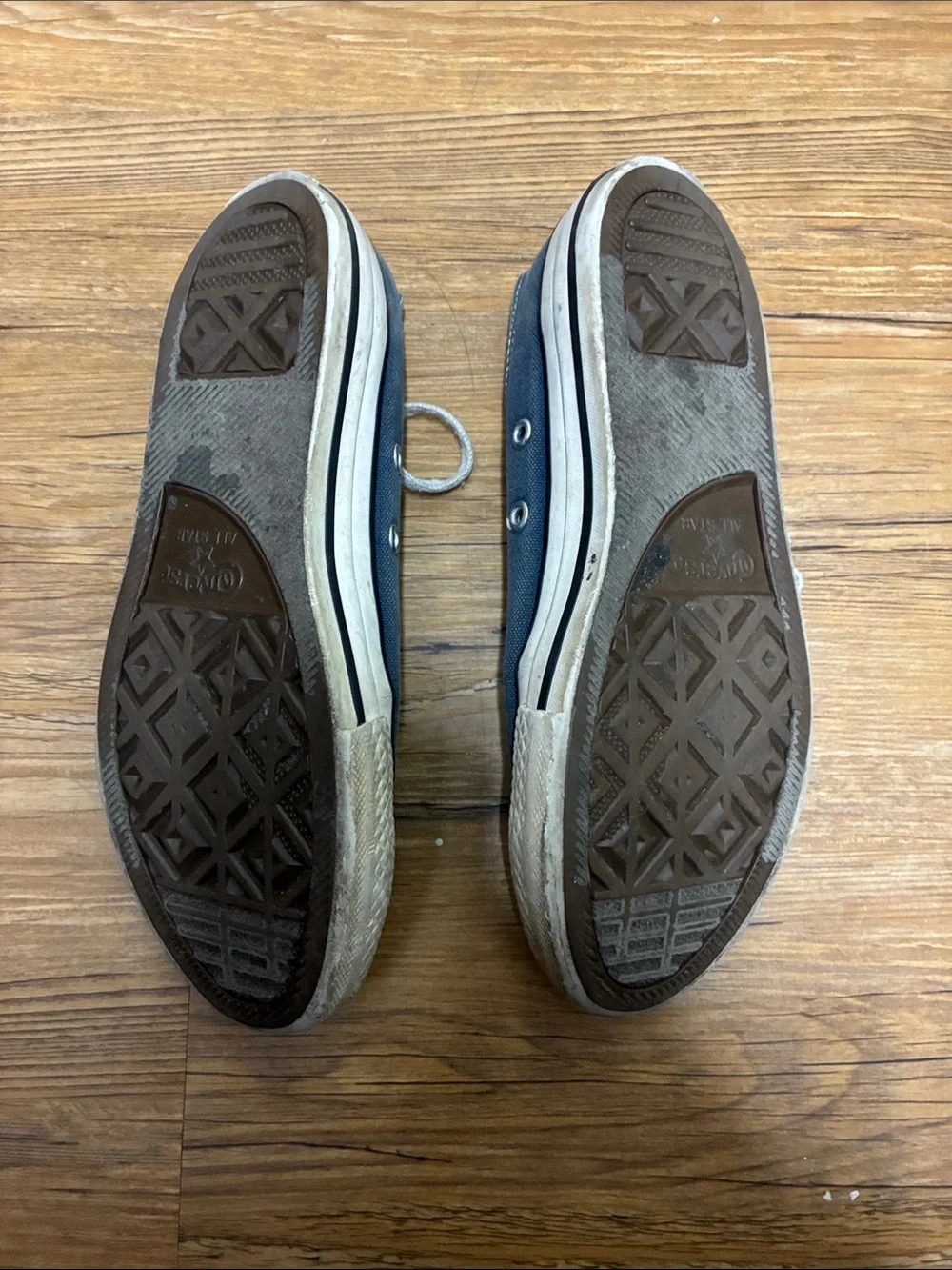 Converse dusty blue size 3